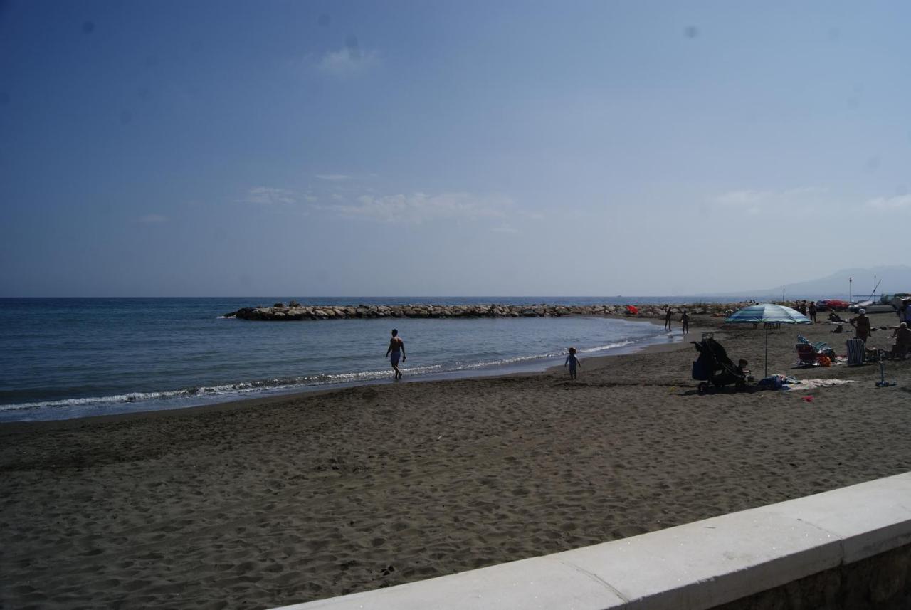 Casa López- Lujosa casa de playa en Málaga Villa Esterno foto